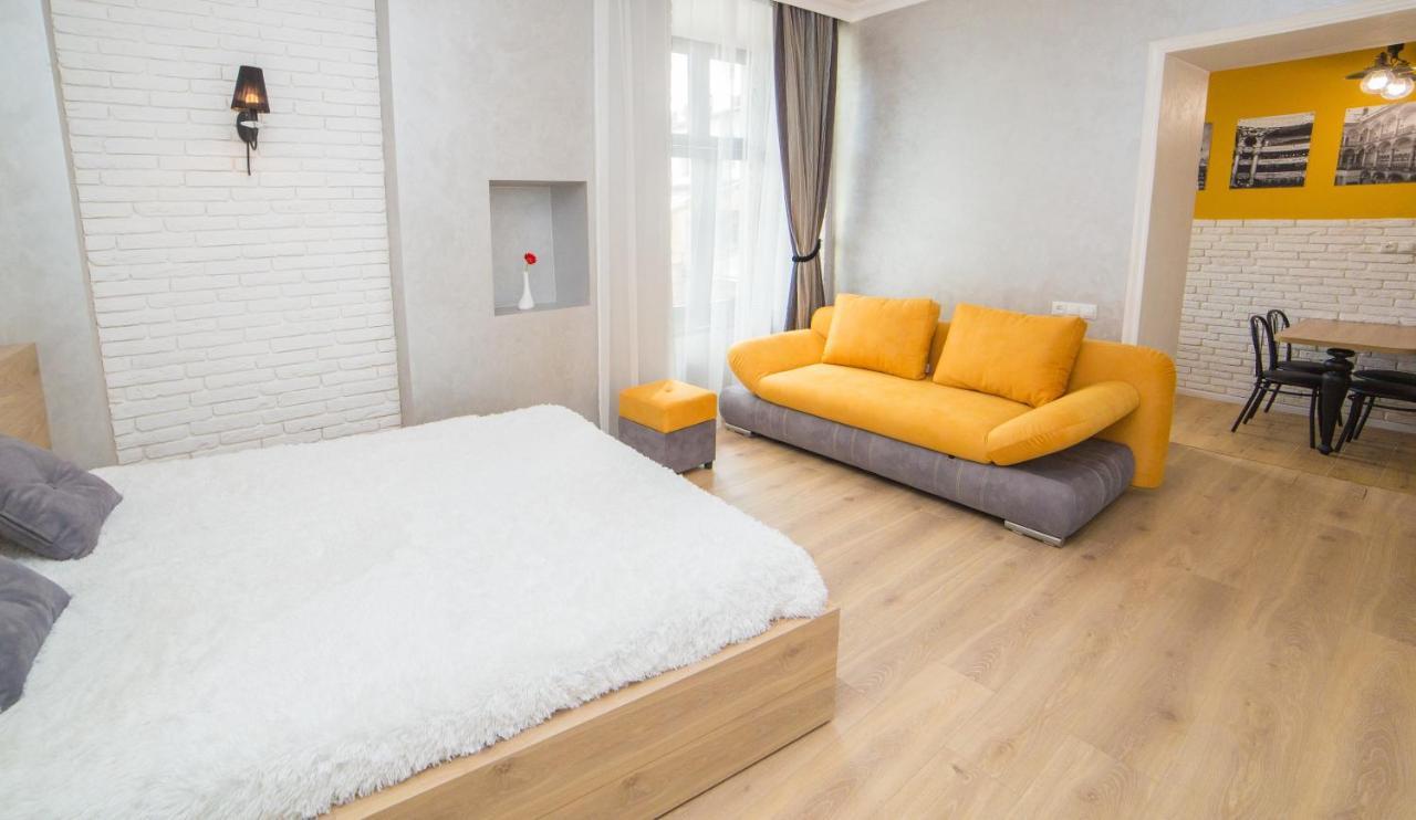 Lviv4U Apartment Ngoại thất bức ảnh